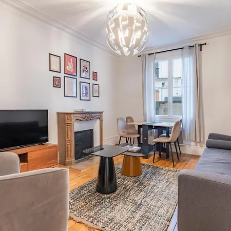 Beautiful Air-conditioned In The Heart Of The Marais Appartamento *